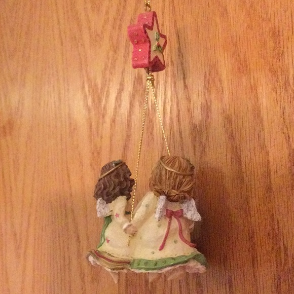 Three Angels Singing Christmas Ornament w/ Star - Picture 2 of 7